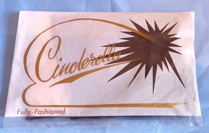 Vintage Nylon Nahtstrümpfe Cinderella Größe M Couture Calze Strümpfe